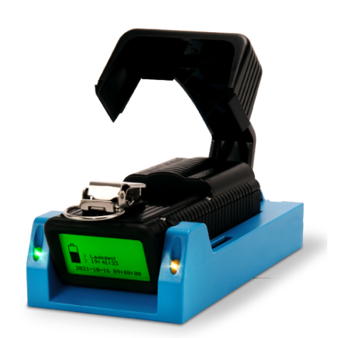 G888/G999 - Support de charge avec prise