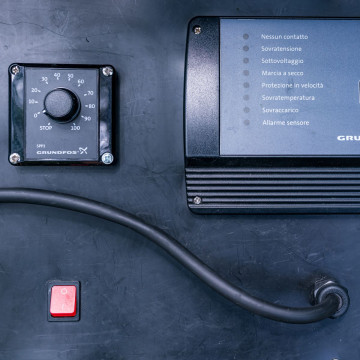 Coffret de commande pour pompe SQE avec variateur