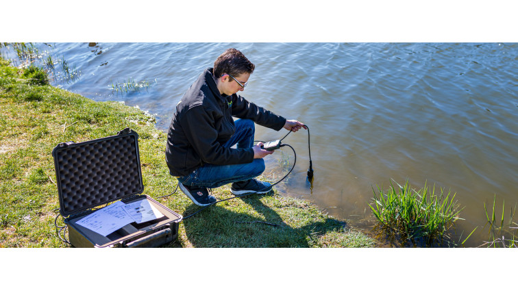 Perche D'échantillonnage D'eau Rétractable, Kit De Prélèvement D'eau Télescopique Avec Tasse De Collecte D'échantillons D'eau Graduée Et Portable Pour La Collecte D'échantillons De Qualité